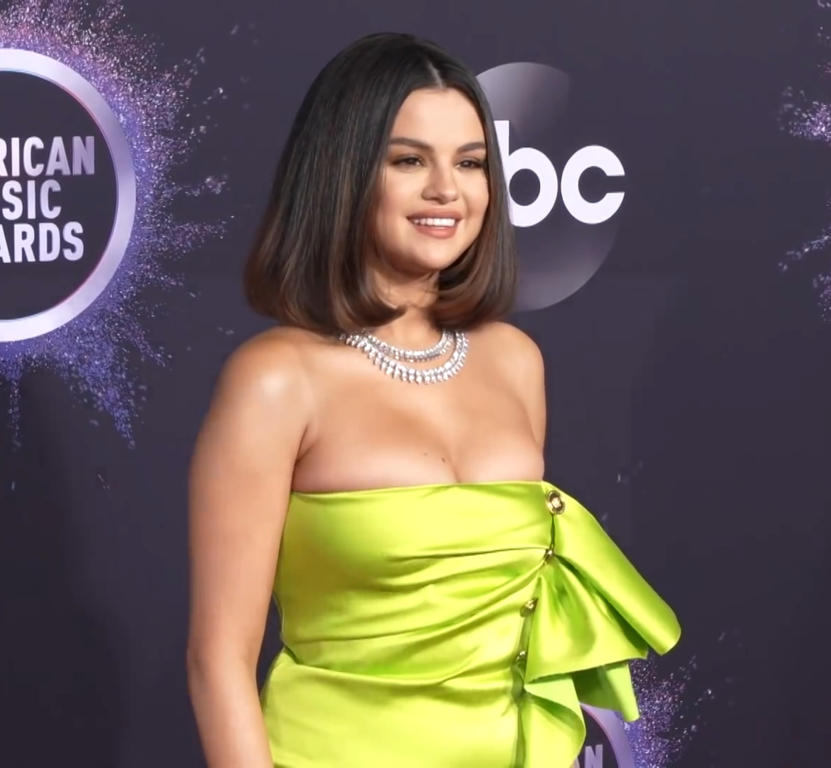 Selena Gomez Net Worth $1 Billion